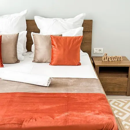 ゲストハウス House