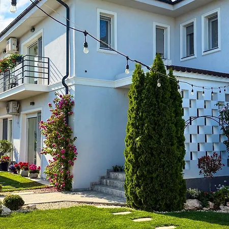 House Gæstehus 4*